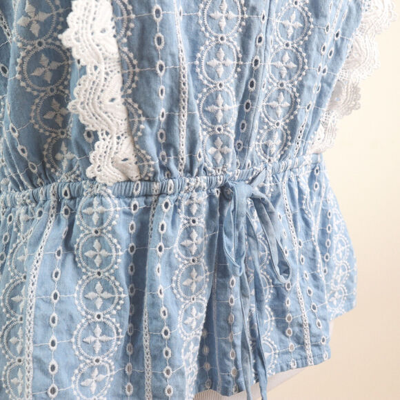 Ann Taylor Size L Chambray Lace Tie Front Top Peplum Sleeveless Blue - Picture 8 of 10